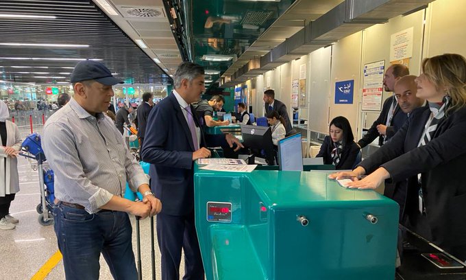 إجلاء 53 كويتيا من #إيطاليا #فيروس_كورونا