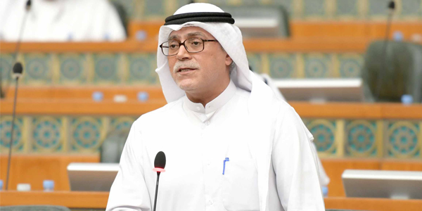 خورشيد: وزير الخارجية وعد بالعمل على إعادة المواطنين من إيران