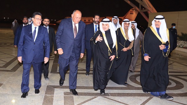 الناصر استقبل شكري في مستهل زيارة رسمية إلى البلاد
