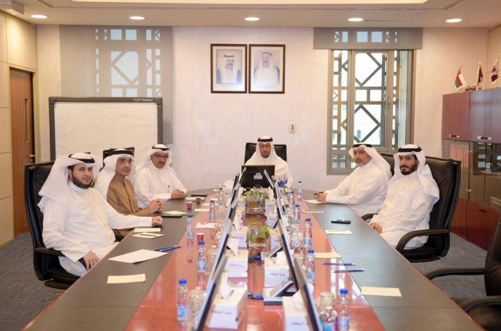 العفاسي: وجهت بتقديم مساعدات لأسر بيت الزكاة المحتاجة