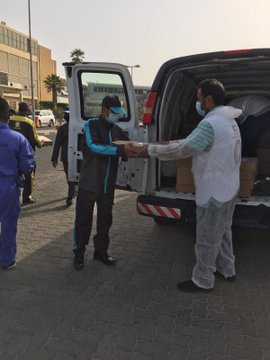 الهلال الأحمر: توزيع 210 آلاف وجبة للمحتاجين ضمن برنامج إفطار الصائم