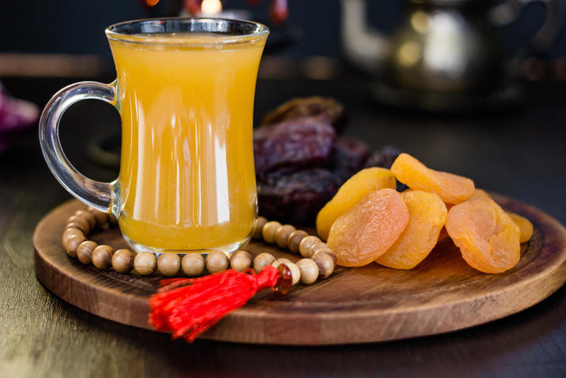 هل تشعر بالكسل في رمضان؟.. تجنب هذه المشروبات