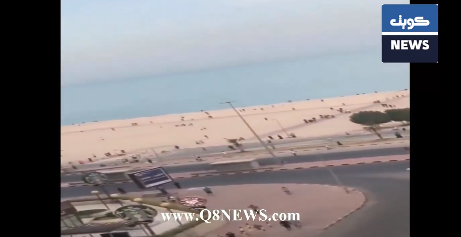 بالفيديو.. عدد كبير  يمارس رياضة المشي على شارع الخليج خلال الساعتين المسموح بهما في #الحظر_الشامل