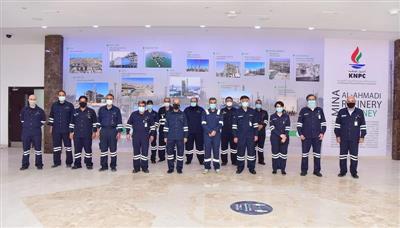 وزير النفط: جهود موظفي القطاع النفطي استجابة للتوجيهات السامية لخدمة الوطن