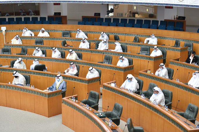 #مجلس_الامه: وزيرا التربية والمالية يعلنان استعدادهما لمناقشة الاستجوابين بجلسة اليوم