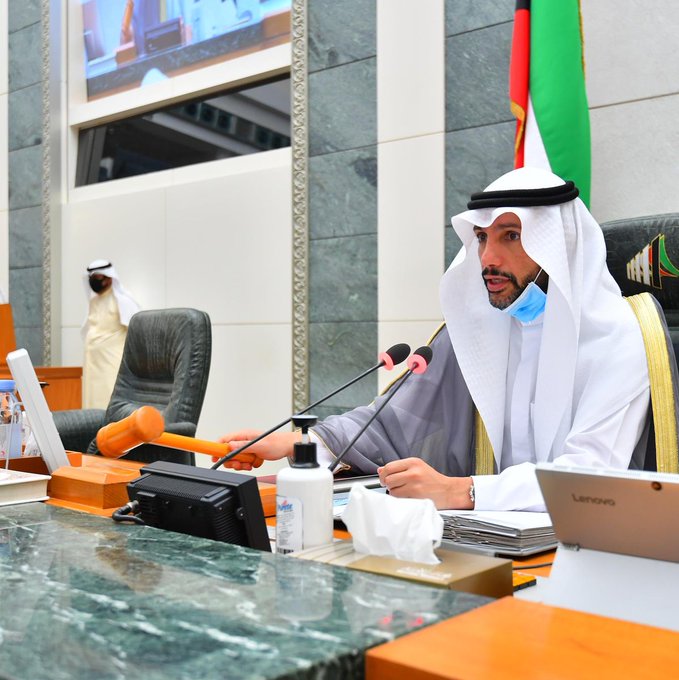 الغانم يؤكد وجود حالة اشتباه بـ #كورونا لأحد النواب الحاضرين جلسة أمس