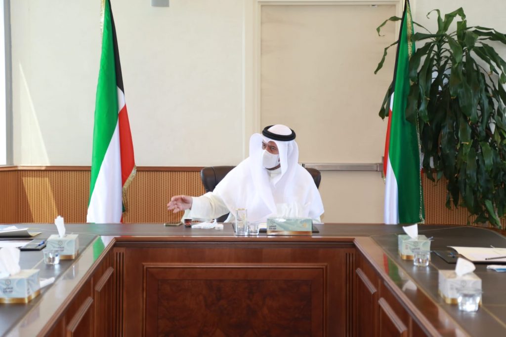 وزير العدل اجتمع بقياديين العدل للاطلاع على خطة الوزارة للعودة التدريجية للحياة الطبيعية