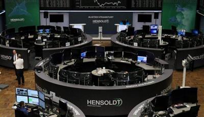 مخاوف كورونا تقود أسهم أوروبا إلى أسوأ أداء أسبوعي منذ يونيو