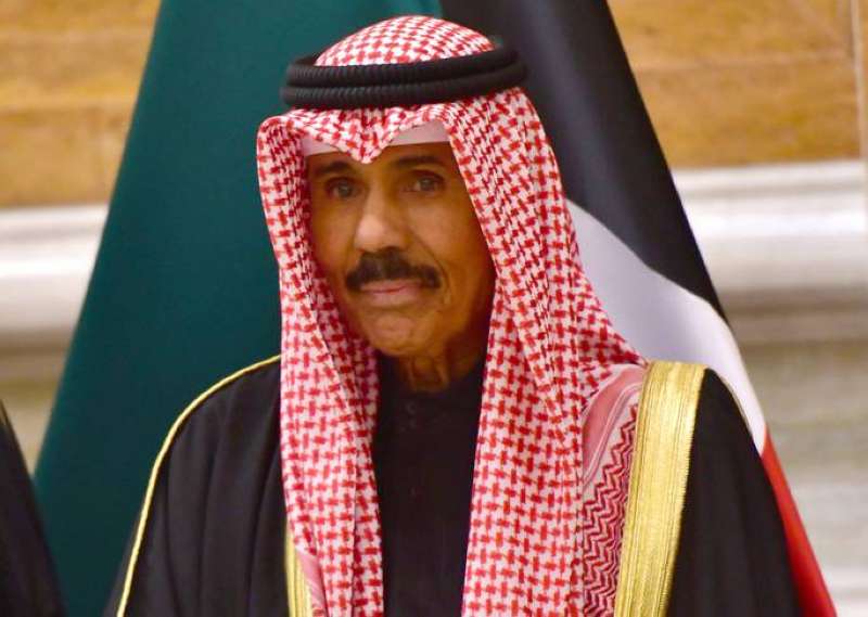 سمو الأمير يتلقى برقيات تعزية من رئيس ونائب رئيس الإمارات وولي عهد أبوظبي
