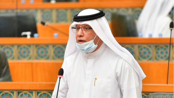 الوزير مبارك الحريص: الحكومة موافقة على دراسة تأجيل الأقساط.. وسيكون القرار متوافقًا مع المصلحة العامة
