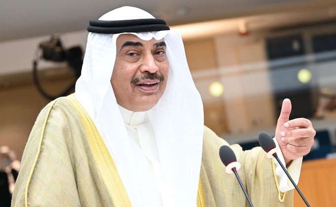 رئيس الوزراء: حرصنا على توفير المعدات الطبية وزيادة المخزون الدوائي واستخدمنا سلاح الجو لتعزيزه