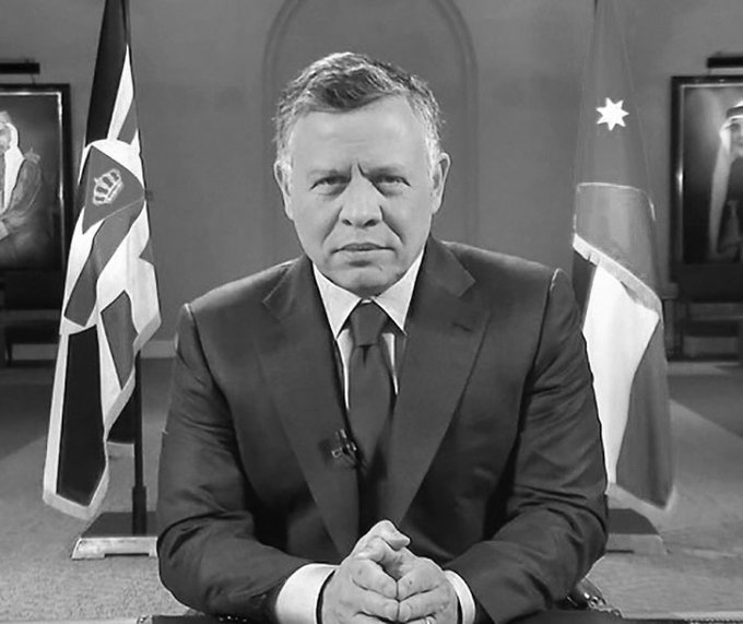 ملك الأردن معزياً في المغفور له بإذن الله صاحب السمو الأمير #الشيخ_صباح_الاحمد_الصباح: فقدنا اليوم أخاً كبيراً وزعيماً حكيماً مُحبّاً للأردن.. كان رحمه الله قائداً استثنائياً وأميراً للإنسانية والأخلاق
