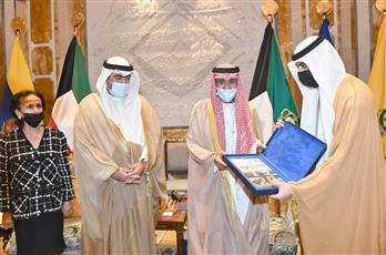 سمو أمير البلاد يشيد بمساعي هيئة تشجيع الاستثمار لتوفير فرص استثمارية وخلق بيئة اقتصادية تنافسية