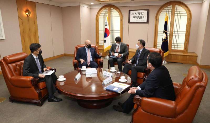 الكويت تستفيد من تجربة كوريا الجنوبية بتنظيم الانتخابات خلال أزمة «كورونا»