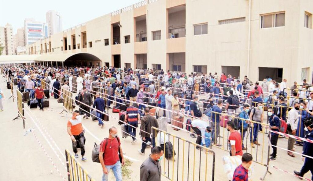 الداخلية: السماح لبعض الحالات من المخالفين بتعديل أوضاعهم