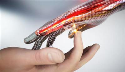 باحثون في أستراليا يطورون جلداً اصطناعياً يتفاعل مع الألم