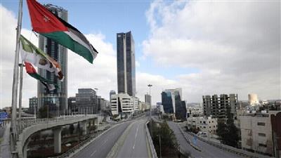 الأردن يوقف الرحلات القادمة من المملكة المتحدة بسبب تحور كورونا