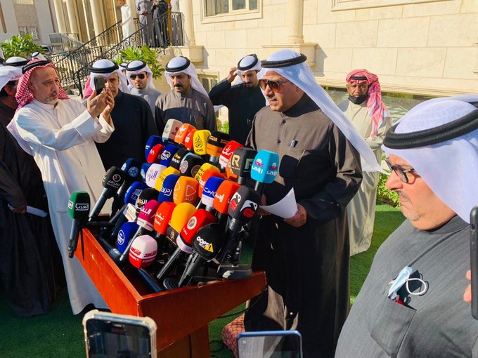 النائب مرزوق الخليفة: النائبان عبدالله المضف ومهلهل المضف اعتذرا عن اجتماع اليوم لظروف عائلية