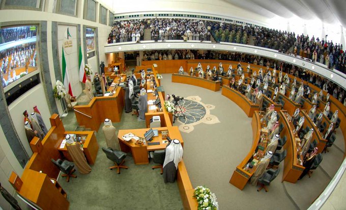 عاجل.. بدء فرز أصوات النواب بانتخاب رئيس مجلس الأمة #رياسه_مجلس_الامه