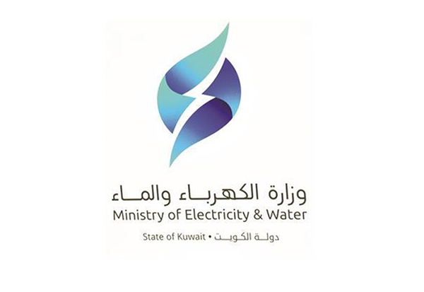 «الكهرباء» تعيد طرح مناقصة «تركيب ألواح كهروضوئية على خزانات الصبية» بعد رفضها من المناقصات لقدم إجراءاتها