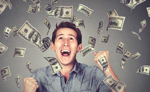 على عكس الحكمة القديمة.. المال يشتري السعادة.. وزيادة