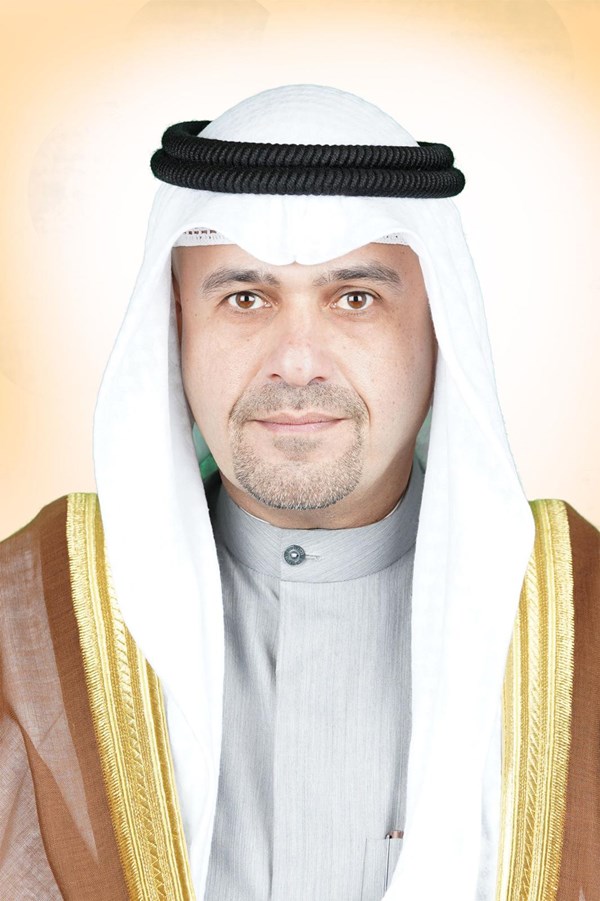 الاكتفاء بالأسماء الثلاثية دون الألقاب لأعضاء قوة الإطفاء العام اعتبارا من مطلع إبريل المقبل
