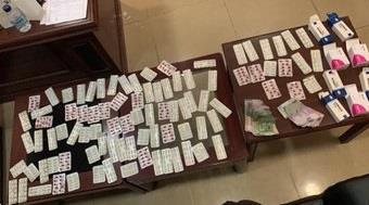 ضبط شخصين بحوزتهما أدوية خاصة بمهنة الصيدلة ويقومان بتوزيعها بشكل غير قانوني