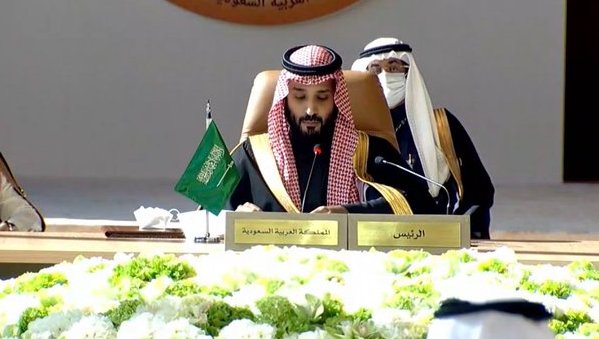 عاجل الأمير محمد بن سلمان: نشيد بوساطة الكويت والولايات المتحدة لرأب الصدع