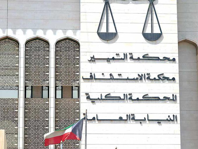 محكمة الجنايات تقضي بسجن زوج ضرب زوجته وكسر اضلاعها وخنقها