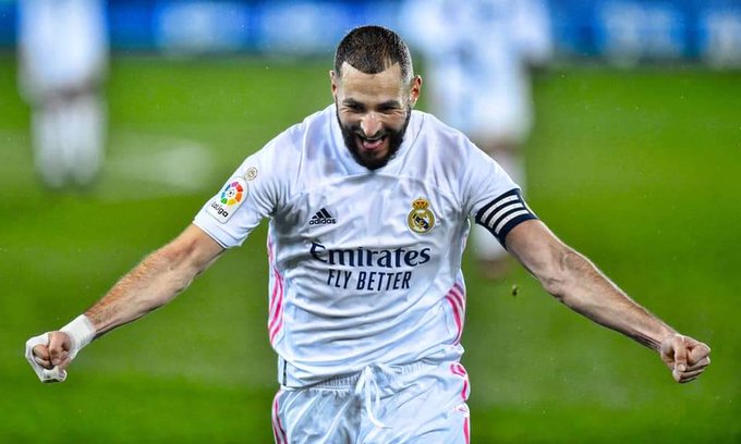 ريال مدريد يضمد جراحه بفوز عريض على ألافيس