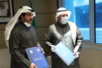 مذكرة تعاون بين هيئة البيئة والنادي الكويتي للرياضات الجوية