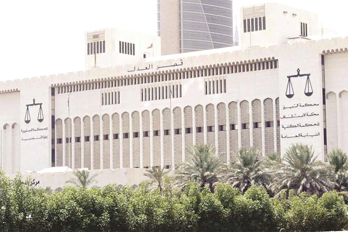 «التمييز» توقف حبس وزير وقياديين سابقين في «الصحة»