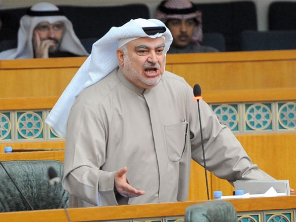 خليل الصالح: لن نقبل تهديد المواطنين برواتبهم أو استنزاف “احتياطي الأجيال”