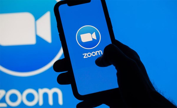 استخدام تطبيق “زووم” من أبرز مسببات القلق والتوتر خلال أزمة كورونا