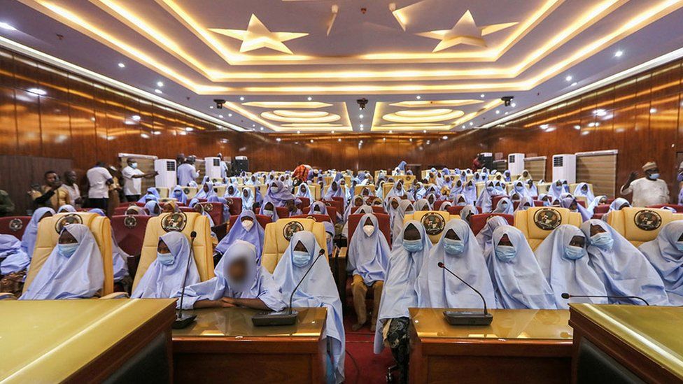 الإفراج عن مئات الفتيات المختطفات في نيجيريا