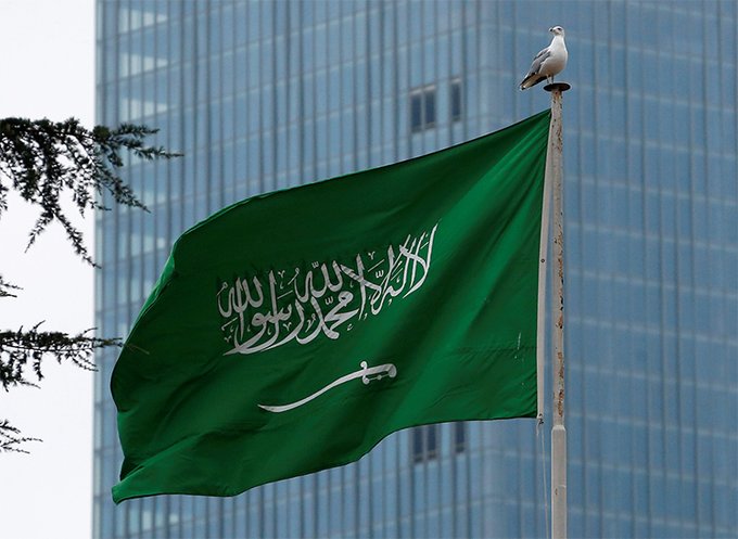 السعودية تقرر عدم تمديد العمل بالإجراءات الاحترازية بدءاً من الأحد
