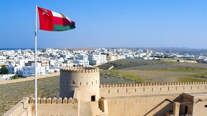 سلطنة عُمان تخفض ضريبة الدخل على المؤسسات الصغيرة والمتوسطة لعامي 2020 و2021