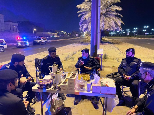 الفريق عصام النهام يتفقد نقاطا أمنية لمتابعة تنفيذ الحظر الجزئي