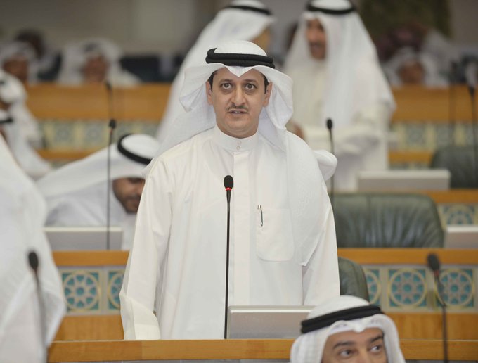 فارس العتيبي: أؤيد الاستجواب المقدم لرئيس الوزراء.. موقفنا واحد بعدم التعاون مع الرئيس من أول استجواب ولا زال