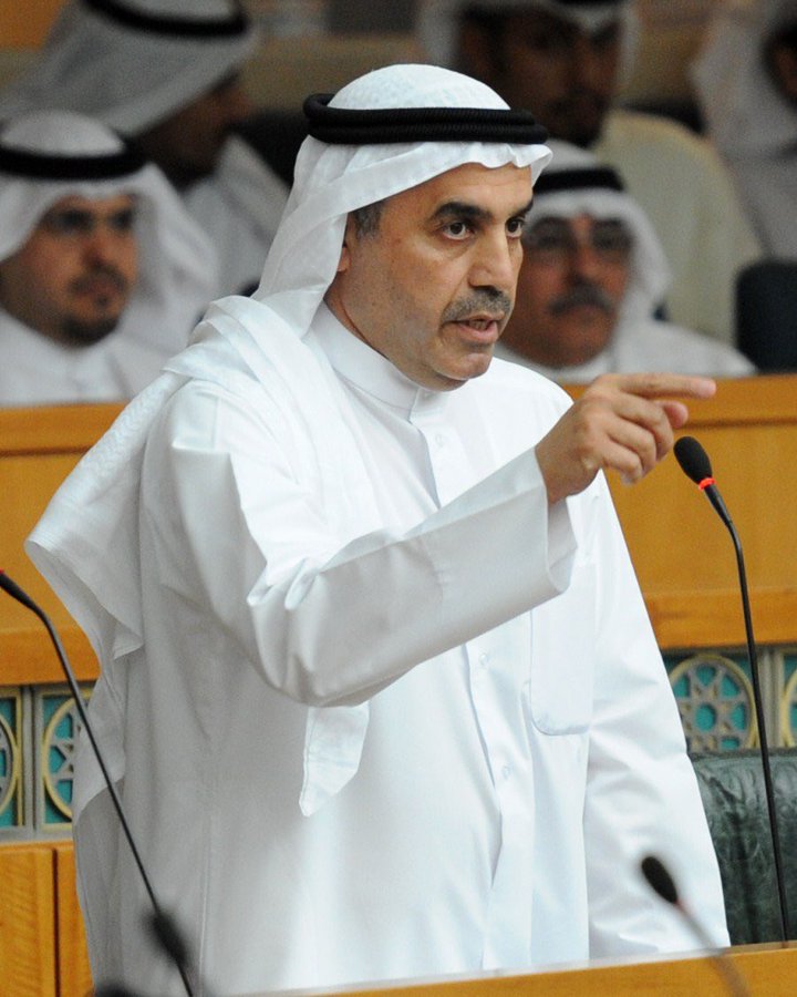 عبدالله الطريجي: شهادتي مجروحه في سمو رئيس الوزراء والبلد يمر بمنعطف سياسي وخطير