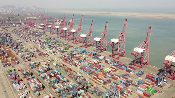 اختناق متزايد في مرافئ العالم بسبب تداعيات جائحة كوفيد