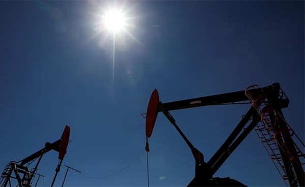 اقتراب إنتاج النفط في أمريكا من أعلى مستوياته منذ بداية الجائحة
