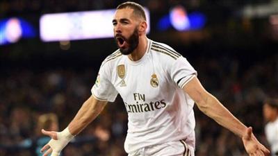 بنزيما يسجل رقمًا قياسيًا جديدًا مع ريال مدريد