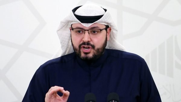الصقعبي: #مبارك_الحجرف⁩ أنت مثال للنائب القدوة ولن تهزك إساءات البعض ممن فقد أخلاقه وباع نفسه لرعاة الفساد