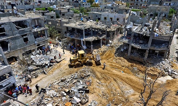 انتشال جثامين 9 شهداء بينهم طفلة من تحت الأنقاض في غزة والبحث عن آخرين