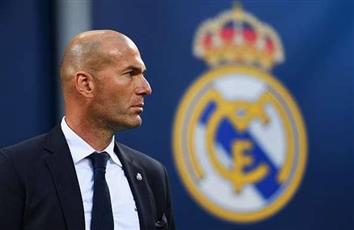 بعد الموسم الصفري.. زيدان يقرر الرحيل عن ريال مدريد