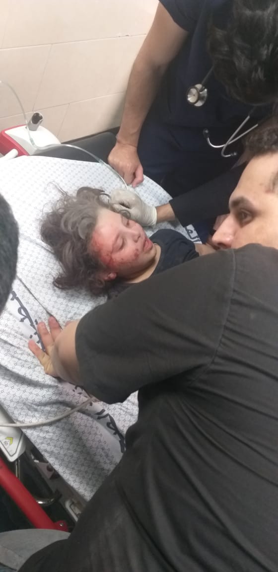عاجل | وزارة الصحة في قطاع غزة: انتشال 5 أطفال أحياء من تحت الركام