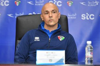 مدرب المنتخب: نتطلع لإيجاد أفضل توليفة لمواجهة استراليا