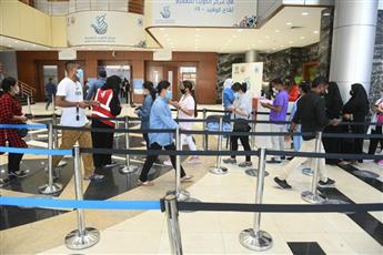 حملة التطعيم ضد كورونا تواصل جهودها للوصول الى المناعة المجتمعية من خلال 31 مركزا
