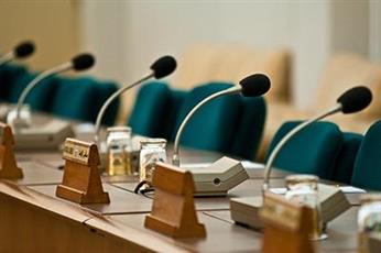 التشريعية البرلمانية تنظر مدى دستورية اقتراح حظر التعامل أو التطبيع مع الاحتلال الإسرائيلي